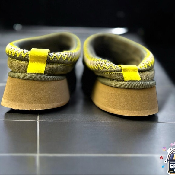 UGG TAZZ WOMEN SLIPPERS SUEDE BURNT OLIVE US 8 /UK 6 /EU 39 - Picture 7 of 11